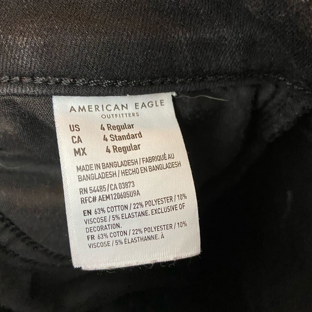 American Eagle solid black skinny jeans - Picture 6 of 6